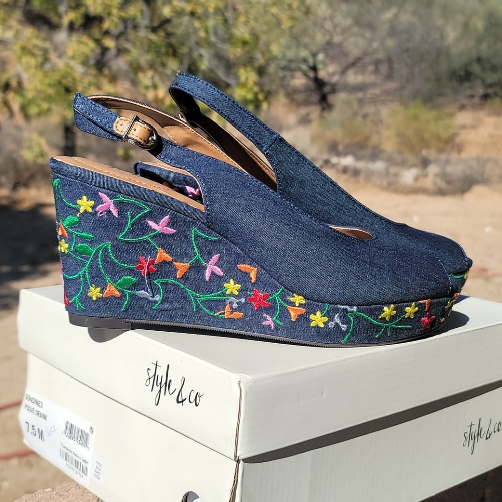Denim Flowered Wedges 7.5 NIB